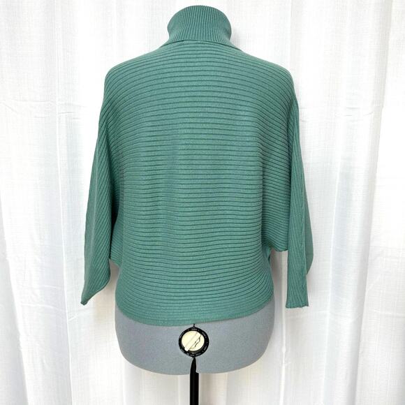 Cozy Turtleneck Dolman Sleeve Preppy Vintage Style Pullover Ribbed Sweater Sz: S - Picture 4 of 9